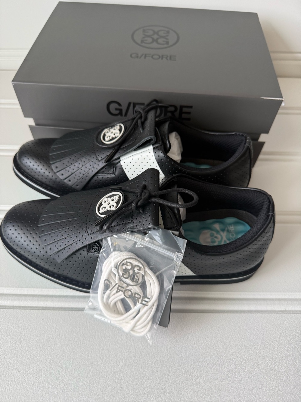 G/FORE GFORE GALLIVANTER PERFORATED LEATHER KILTIE GOLF SHOE Women 8M Black NEW - Picture 3 of 7